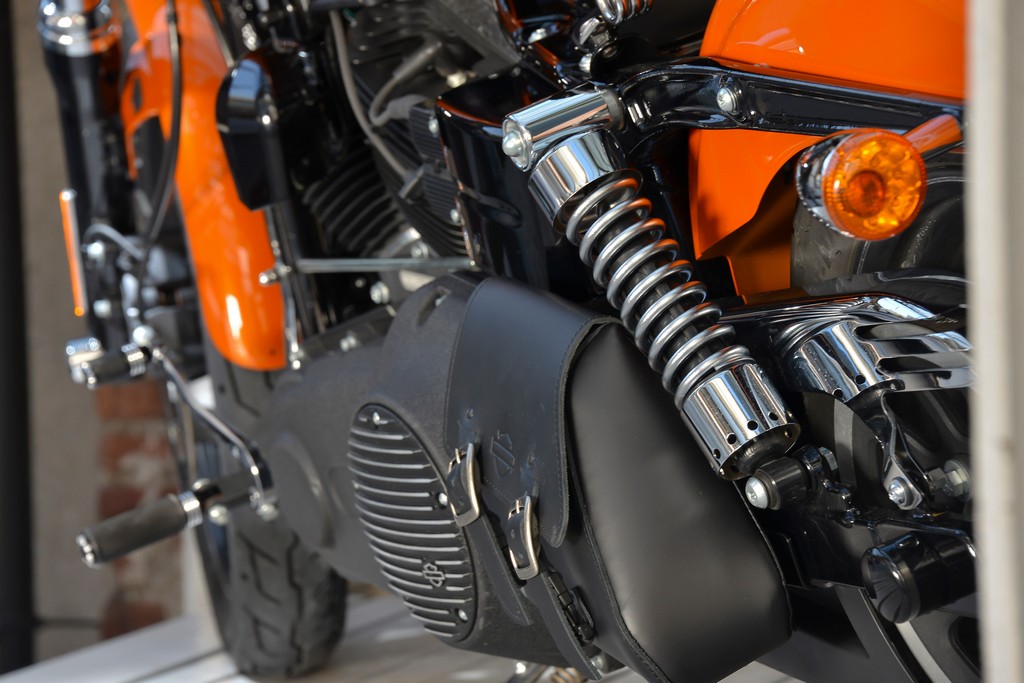 Harley-Davidson Dyna Street Bob-3