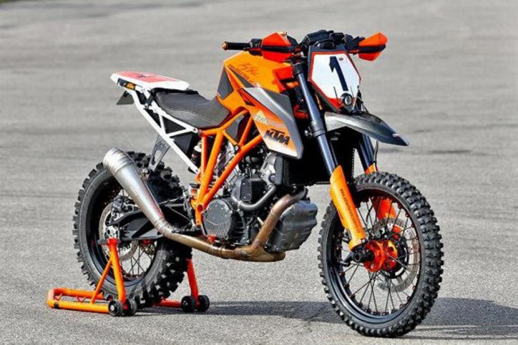 KTM 1290 Super Enduro 01