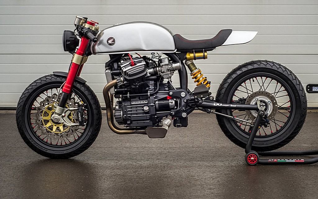 Honda CX500 Cafe Racer Lakic Lato Destro