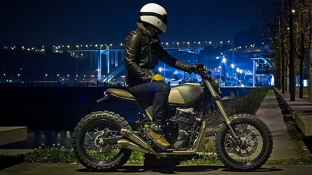 Honda 650 MUXIMA TonUp Garage Lato Notte