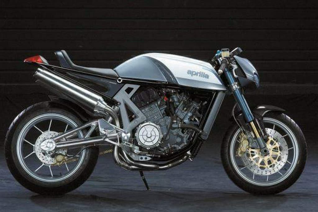 Aprilia Tuono Cafe Racer 01