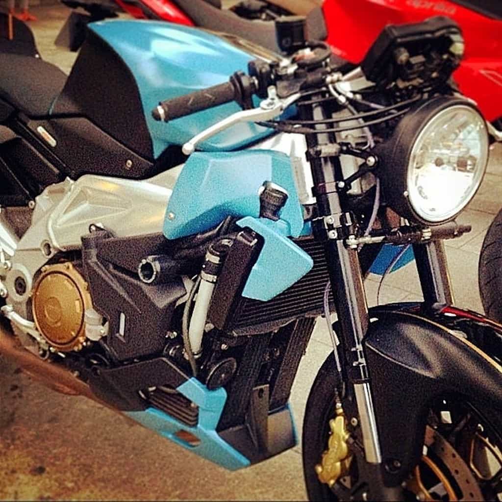 Aprilia Tuono Cafe Racer 05