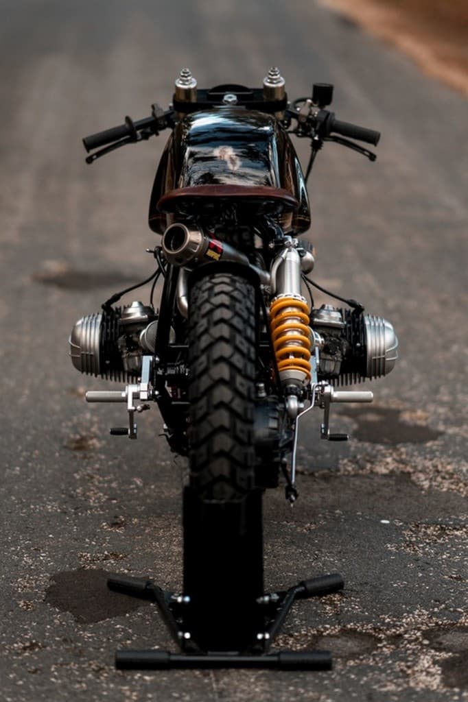 Black Stallion NCT Motorcycle Dietro