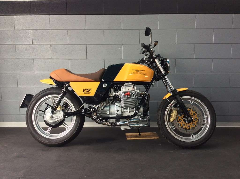 Moto Guzzi V75 PC 17