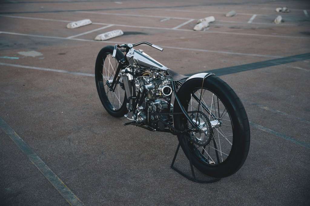 Hazan KTM 02