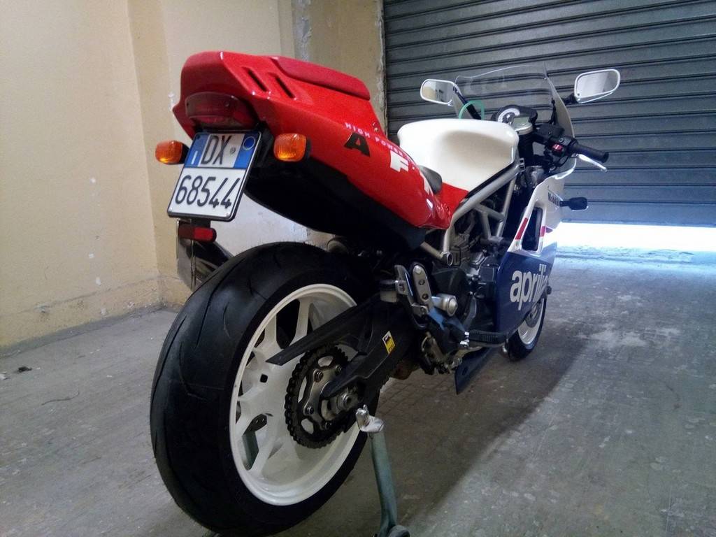 Aprilia Mana AF850 10