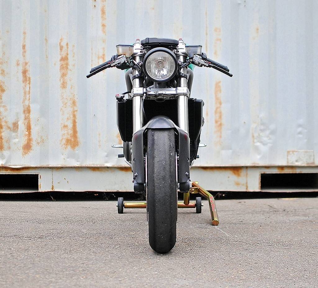 Ducati 848 CAN-AM CAFE 04