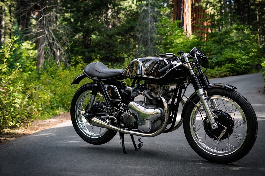 Raccia Motorcycles W1R 04